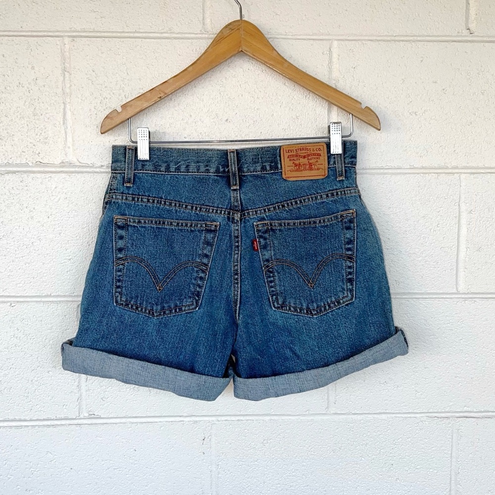 Vintage Levi's 550 Relaxed Fit Blue Jean Denim High Rise Mom Shorts